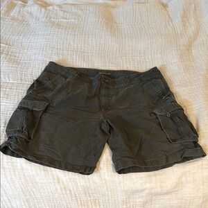 Pre owned L.L. Bean Green Cargo Shorts with Utility Design. 44 waist.